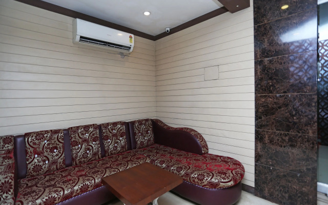 OYO 24855 Ambassador Hotel