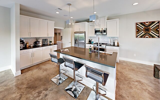 Kulhman Home 3 Bedrooms 2.5 Bathrooms Home