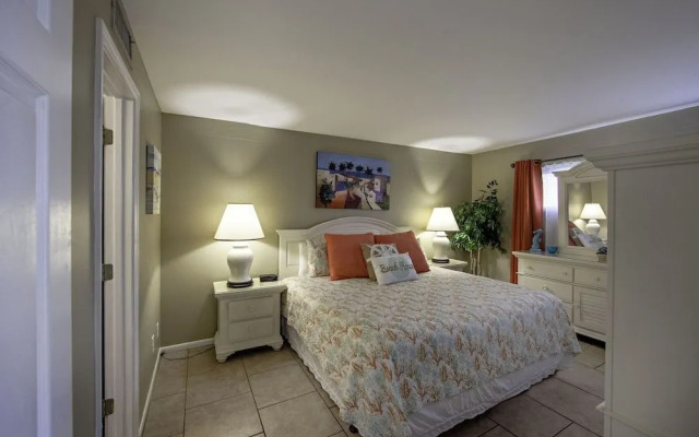 Gulf Shore Condo #619