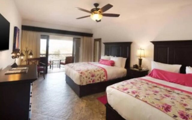 Beautiful Family Suite at Cabo San Lucas