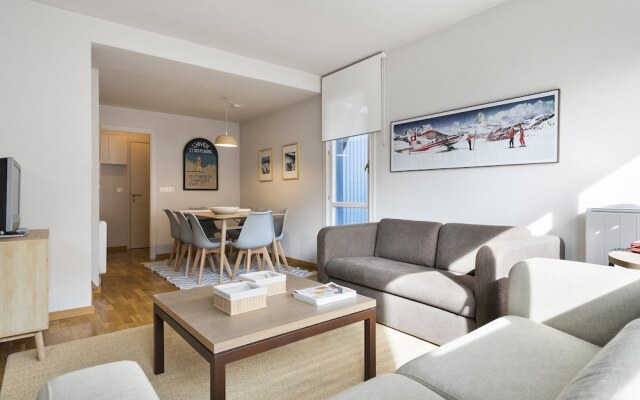 Luderna - Dúplex con Terraza Gireta Saumet 8A