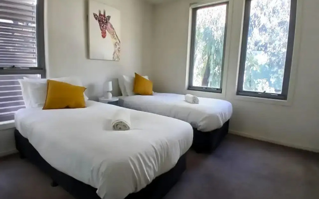 Readyset Townhouses at Mosaic