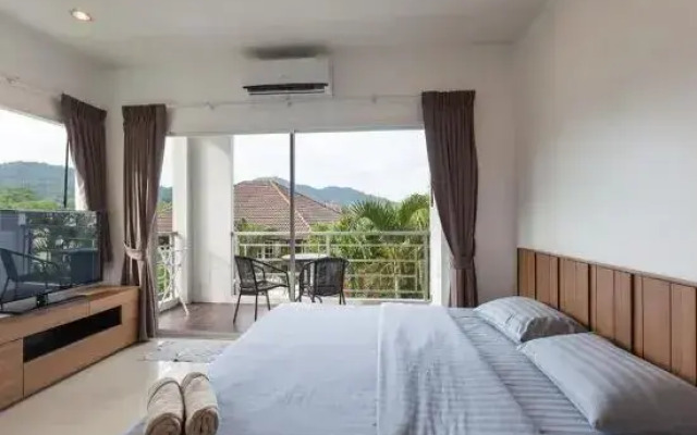 Number 4 Apartment