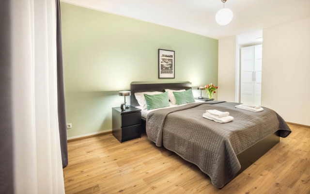 Jimmy's Apartments Lory