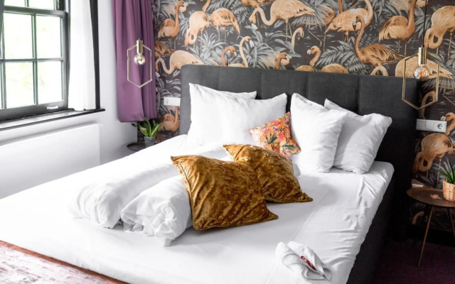 Wolf Hotel 