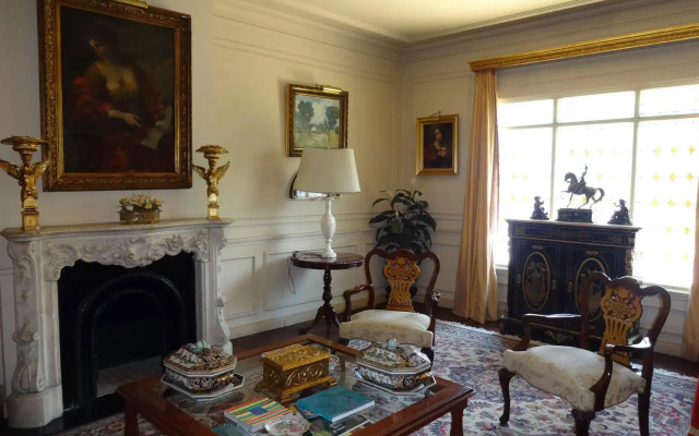 Stelares Hotel Boutique