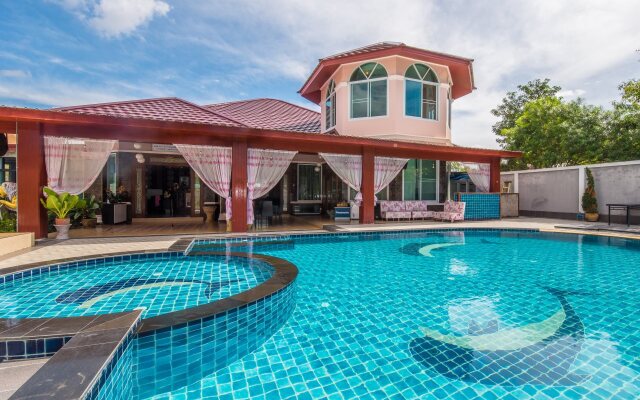 Narnia Villa Pattaya