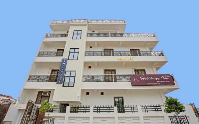 Oyo Townhouse 1082 Holidayy Inn