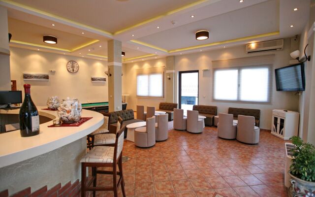 Adonis Hotel