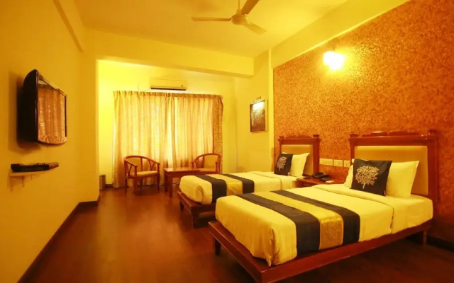 Oyo 4802 Cochin City Residency