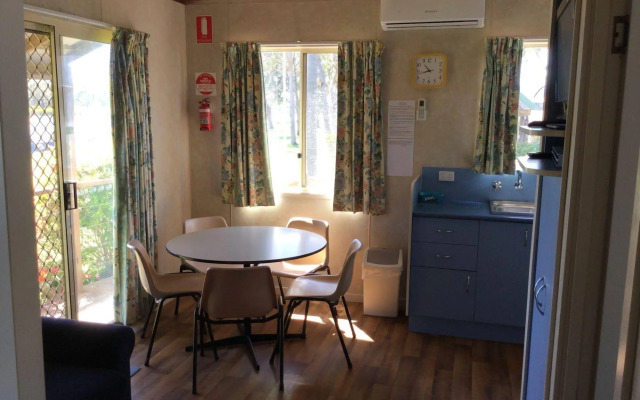 Riviera Caravan Park