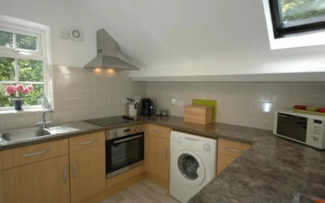 Rock House Mews