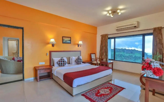 Camel Valley Resort