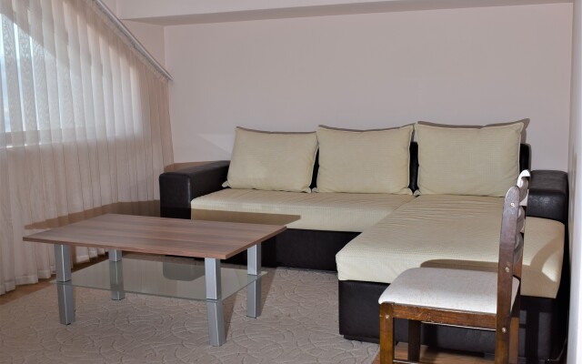 Pirin Palace White Apartments