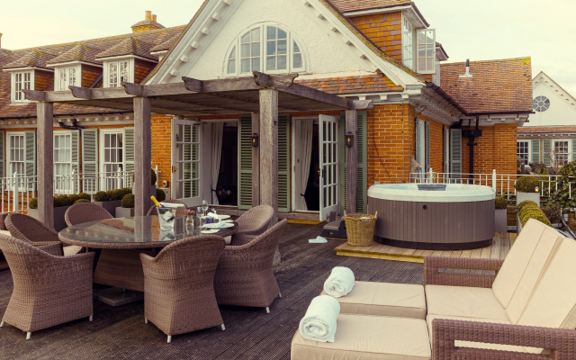 Chewton Glen Hotel & Spa - an Iconic Luxury Hotel