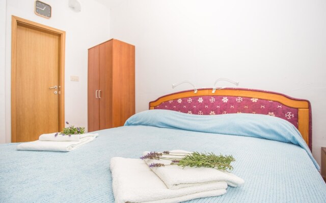 Apartments Villa Karmen