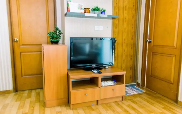 Comfy 2Br Apartment At Mediterania Palace Residence