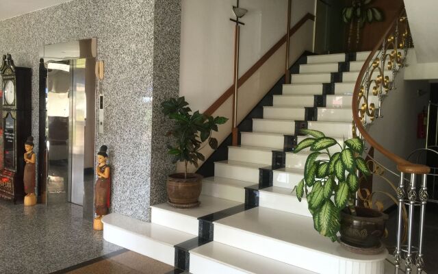 Crystal Hotel Krabi