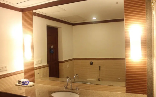 OYO 3010 Chanakya BNR Hotel