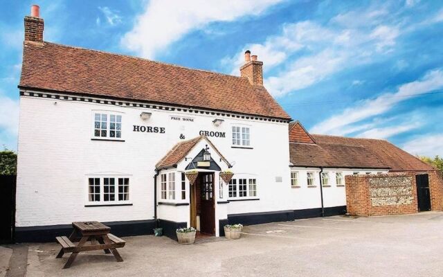 The Horse and Groom