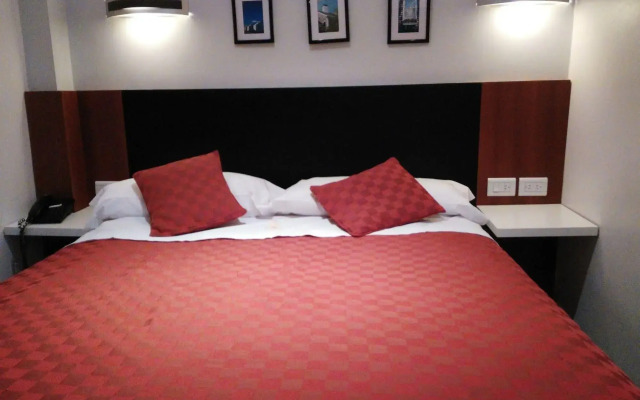 Hotel AyB Internacional