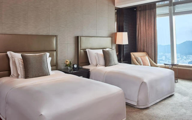 The Ritz-Carlton, Hong Kong