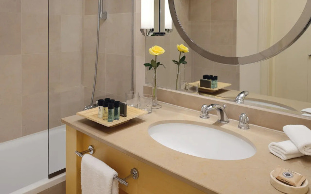 Mövenpick Hotel Beirut
