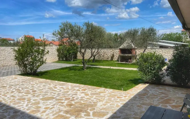 Studio apartments Tara