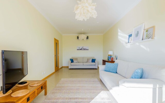 Apartment By the sea