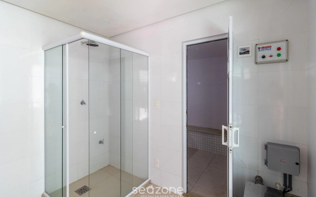 Lindo apto na Praia do Forte a 700m do mar RBM207