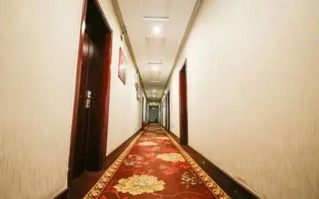 Dingxi Xuxin Hotel