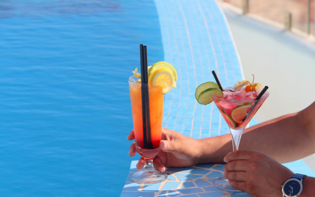 Bougainville Bay Hotel