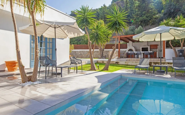 Bella Foresta Villa 2 Ixia