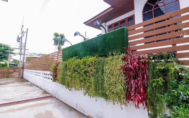 Nida Rooms San Sai 317 Roses