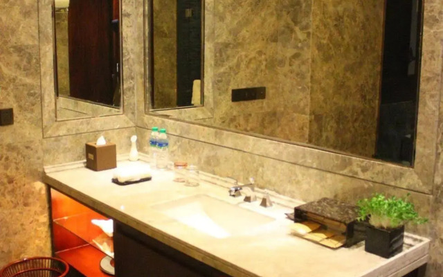 Nanchang Tianmu Hot Spring Hotel Resorts