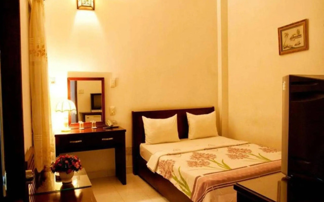 Phi Phung Hotel