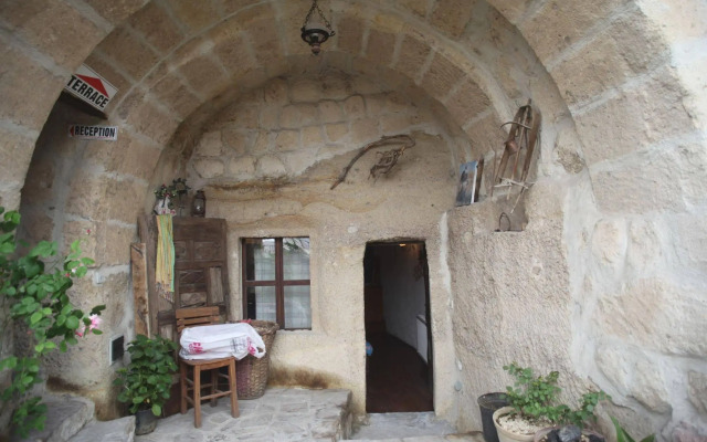 Sato Cave Hotel