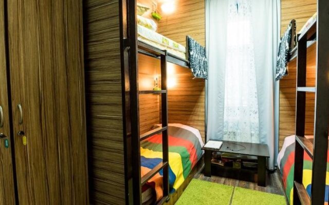 Raduzhniy Hostel