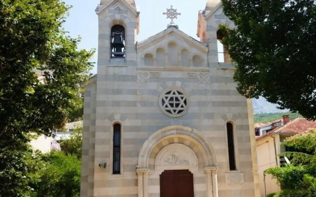 Spacious apt w Magnificent sea View & big Terrace