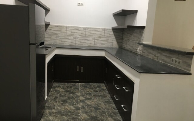 Senggigi Homes & Apartment