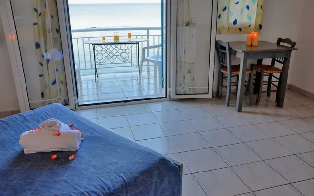 Filoxenia Beach Apartments