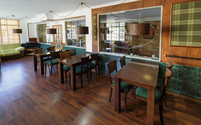 Hotel As Areas II