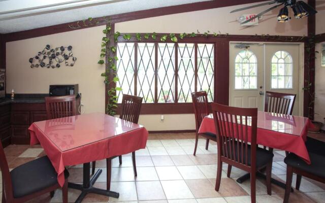 Knights Inn Battle Creek