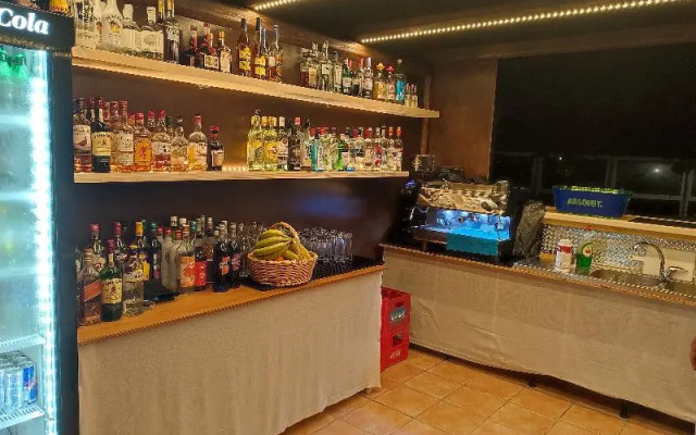 New Kydonia Suites And Studio