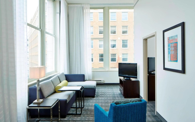 Residence Inn Milwaukee Downtown by Marriott