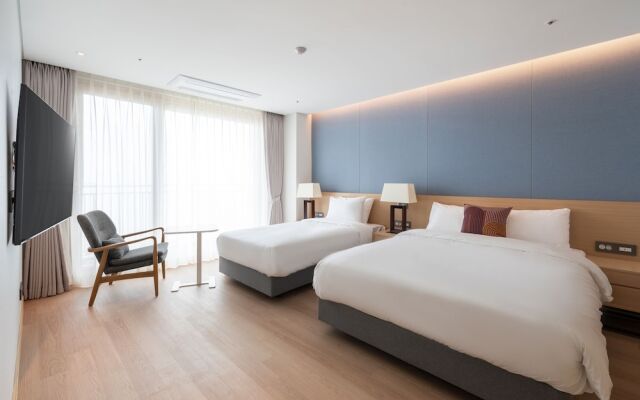 C-ONE Island Hotel & Resort Jaeundo