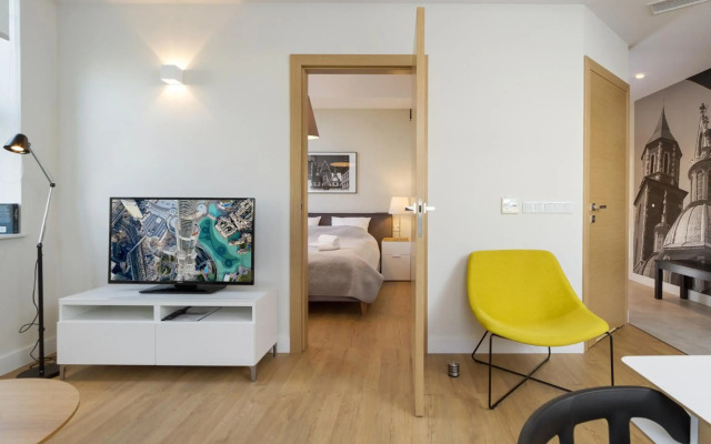 Riverside Aparthotel