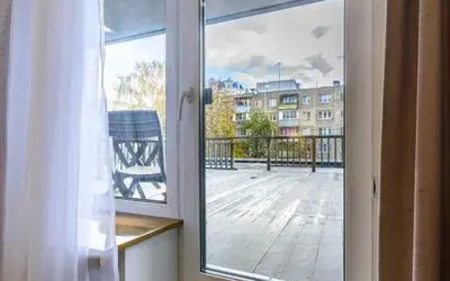 Portal Apartments on the street. Druzhby, 15