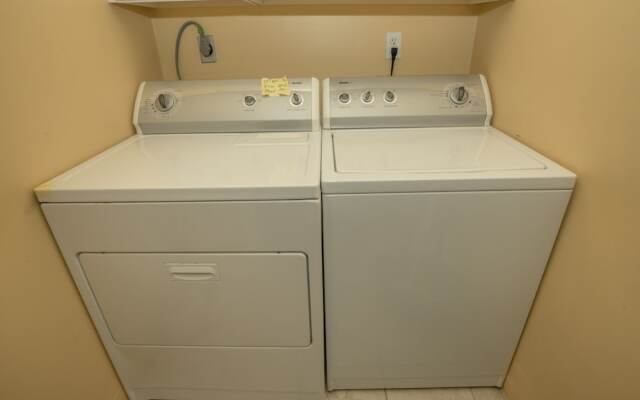 Waterview Towers 832 - 3 Br Condo