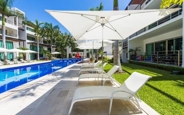 Via 38 B21 By 5Th Avenue Realty Group